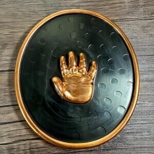 Darling 3D Patty-Cakes Handprint Plaque 1967 Artistic Creations Merry Christmas